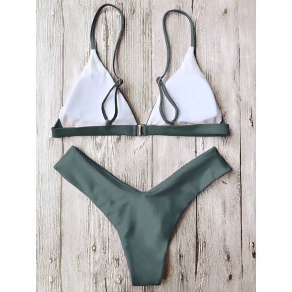 [zaful] • [triangle bikini] - Picture 2 of 2